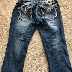Miss Me cropped jeans